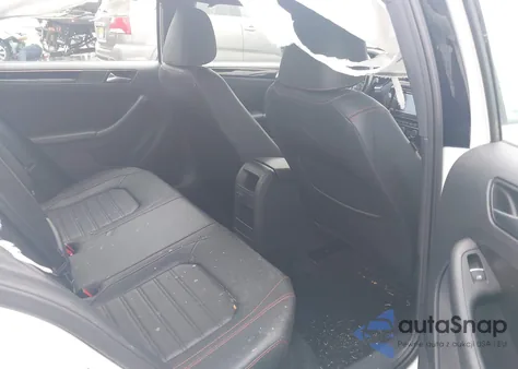 2016 Volkswagen Jetta 2.0T Gli Se/2.0T Gli Sel z USA, uszkodzony, nr VIN 3VW4T7AJ6GM413621